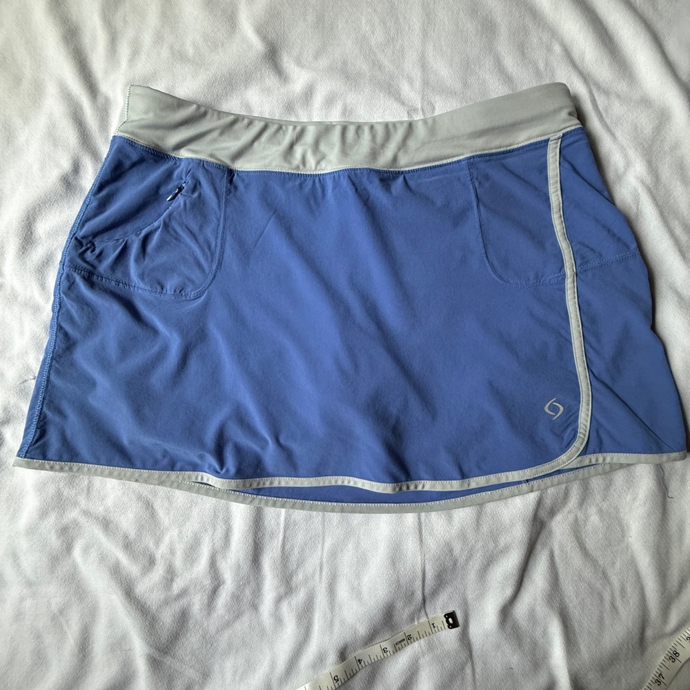 Women’s Moving Comfort Blue and Gray Athletic Skort (Size XLarge)